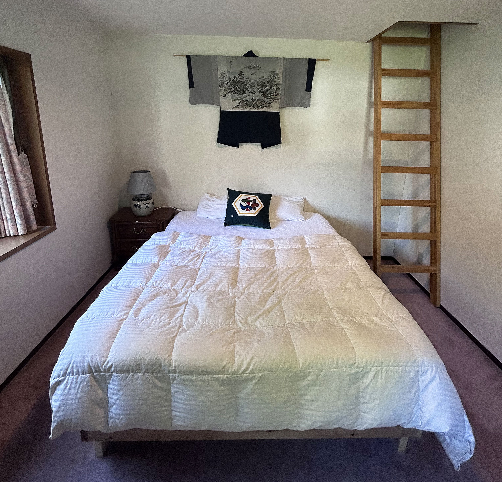 Western-style-Room-with-Forest-View-2